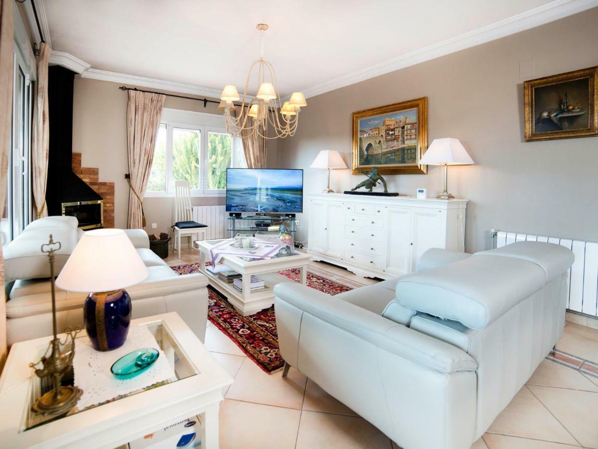 Villa Villa Albert By Interhome Calpe Bagian luar foto